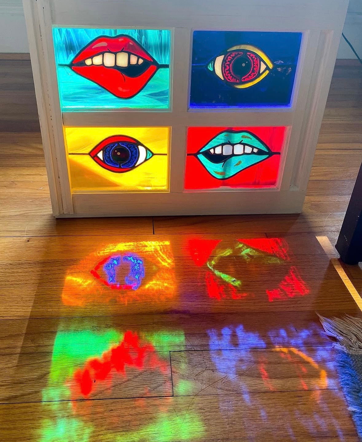 Stained glass lip bite