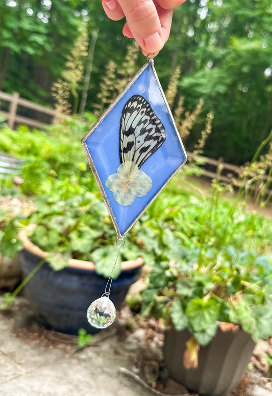Paper kite butterfly and hydrangea mobile
